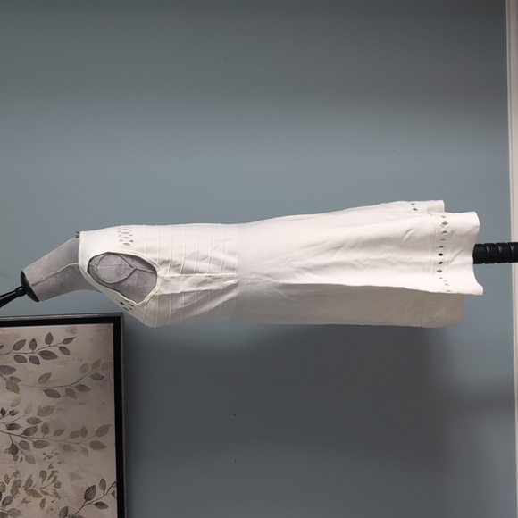 French Connection White Sleeveless Cutout Fit-and-Flare 'kai' 12 - Picture 9 of 11